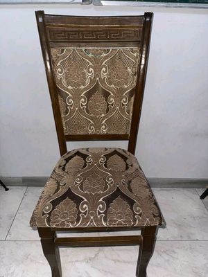Парты и стулья