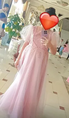 1 marta kiyilgan  3soatlik toyga vecherniy koylak