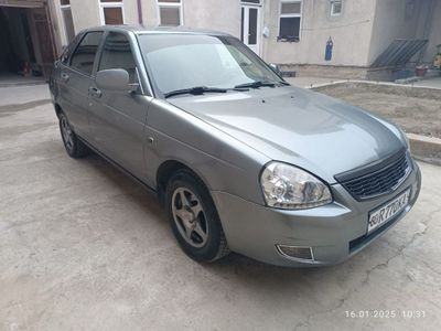 Lada priora 2010 год.