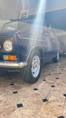 Lada VAZ 2103 jiguli