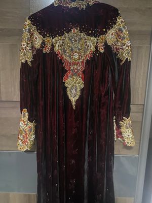 Kelinlar uchun libos abaya