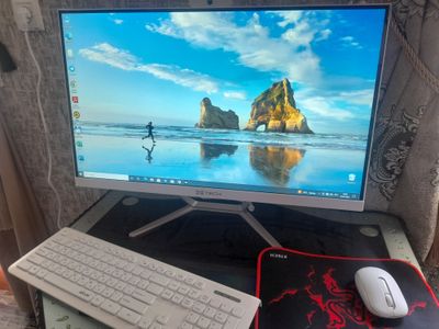 Monoblok x tech 27. Core i5 16/256ssd
