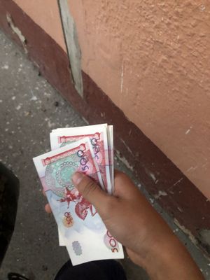 Besh yuz som narxini tel qsela keliwamz
