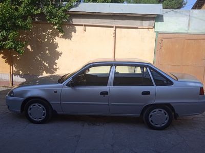 Продам свою Нексия-2