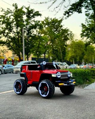 Детский электромобиль Jeep Monster Concept 4x4