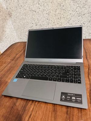 Acer noutbuk 4500 holati yaxshi