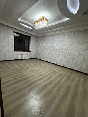 Honabod Hovli Sotiladi