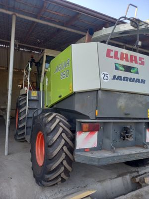 Claas Jaguar 850.kombainimiz yangi keldi.Texnika ideal xolatda.