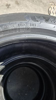 275/45/R21 Michelin