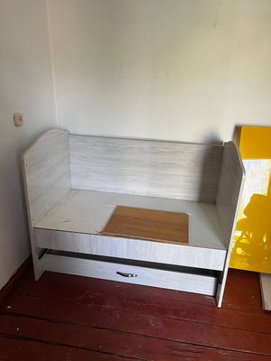 Детский кровать