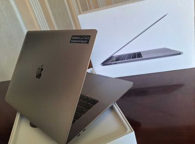 Macbook Pro 2018 Srochno!!!