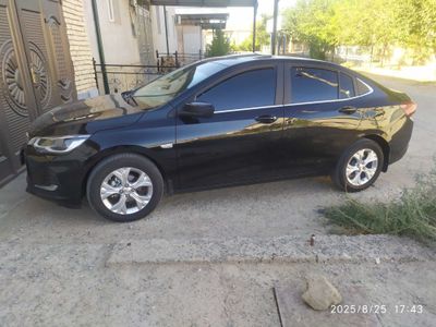 ONIX PREMIER 2 turbo at plus