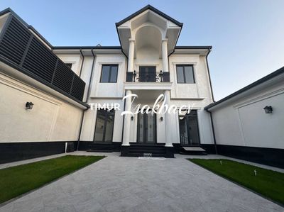 Продам ЕвроДом ул.Циолковского 2.8 сотки