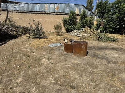 3 sotih er sotiladi Sobir Rahimov promzonada