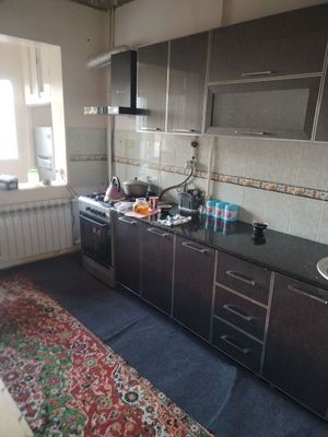 Arenda Chilonzor 20 Aygen yonida faqat oilaga
