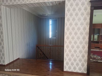 Galla osiyoda 2 qavatli uchastka sotiladi