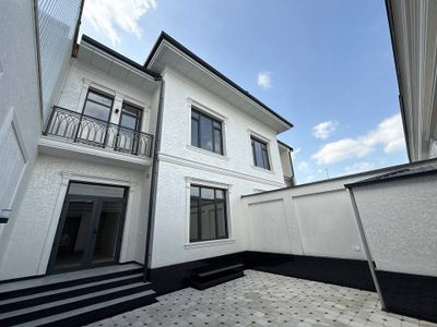 Уч кахрамонда постдан 6 км Хожи отада 6 хонали уй сотилади