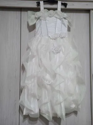 бальное платье на девочку, длина 101 см от плеча, ширина 32 *2 = 64см