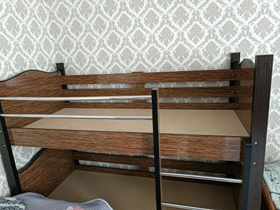 kravat mdf axvoli yaxshin2 tortmasi bor