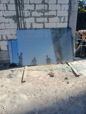 oynalar bor sotiladi