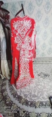 ansambl hamma narsasi bor narx 650.000