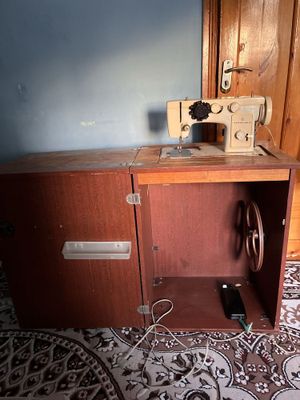 Швейная машинка
