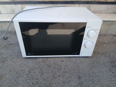 LG