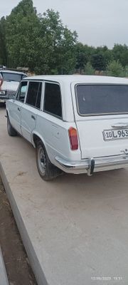 Jiguli2102sotiladi