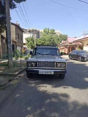 Vaz 2104. .