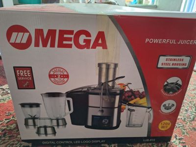 Соковыжималка - использовали 1 раз, срочно продаю!
