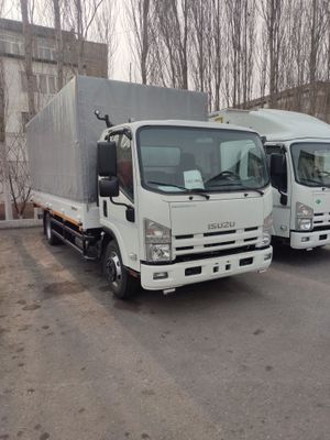 Isuzu грузовик 2024