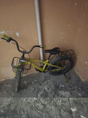 Sotaman. 4 yoshdan. 10 yoshgacha bola uchadi