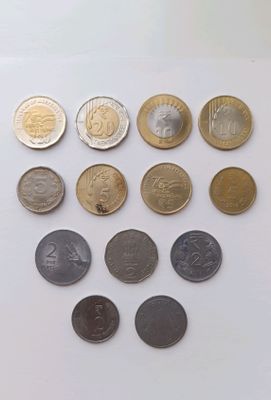 Набор монет. Индийские рупии