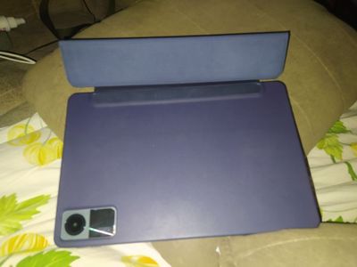 Продаю Планшет Redmi SE