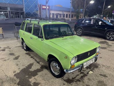 Ваз 2102 сотилади 1984 йил