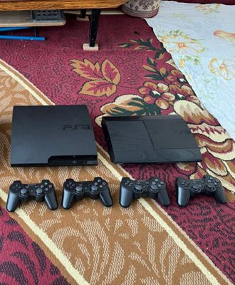 Ps3 Lar Koreyadan kelgan xotirasi 500GB dan 4ta bor