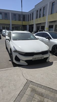 Kia k5 2litr Kraskasi kapot sepilgan eshik miyatina holati yaxshi