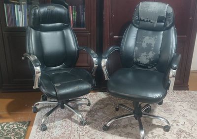 Срочно продам Офисные кресла