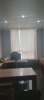 Yakasaroy ofis bor 9 kv arenda beramiz