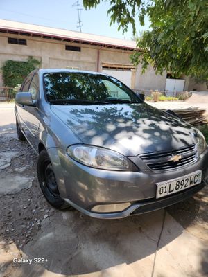 Jentra 2016 yevro. Bezlyuk 251840probeg. Metan