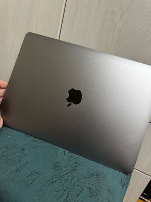 Macbook на запчасти