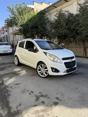 Spark Sotladi moshina zo’r