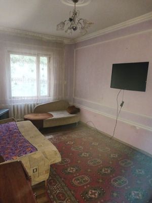 Сдаётся 1в2/2/4,массив Ялангач, ор-р 190 школа !
