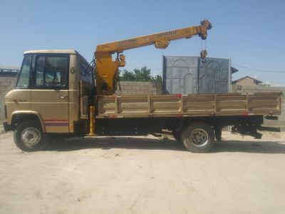 Mersedes bens yuk mashina 1988 yil yurib turgan zil motor qoyilgan gaz