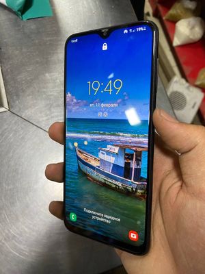 Samsung A20 ideal