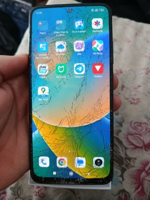 REDMI NOT 11. 128GB 6 RAM sensr singan ishlidi