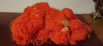 Продам пряжу полушерстяннную.