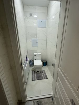 Gulistonda yangi qurilgan domda ideal rimontli dom