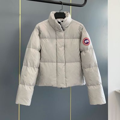 Женская куртка Canada Goose