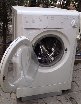 Indesit стиральная машина